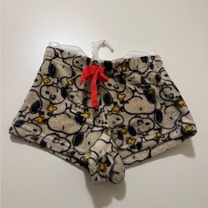 Peanuts Fleece Shorts with Red Bow
